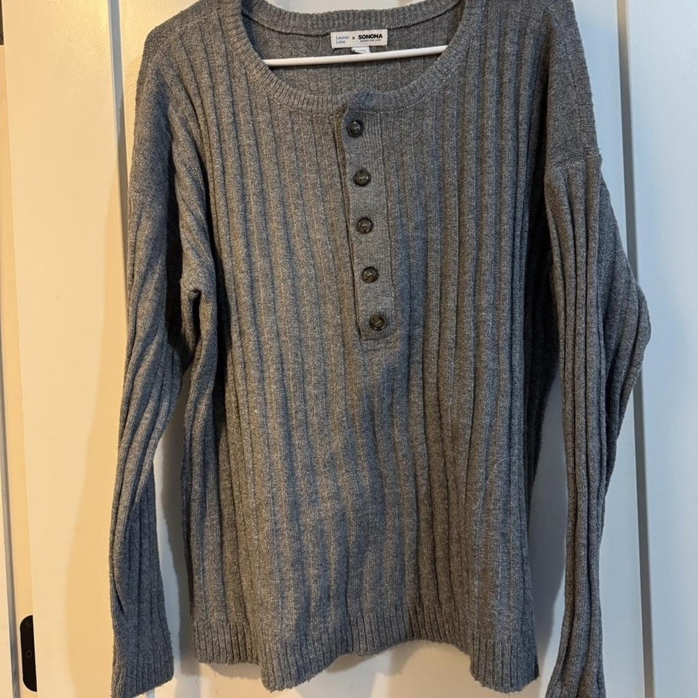 Gray Ribbed Turtleneck Sweater